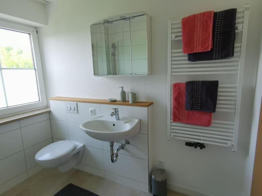 Wohnung Mit Ausblick Im Allgaeu Mit 2 Schlafzimmern มาร์คโทเบอร์ดอร์ฟ ภายนอก รูปภาพ