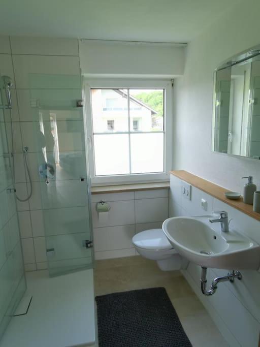 Wohnung Mit Ausblick Im Allgaeu Mit 2 Schlafzimmern มาร์คโทเบอร์ดอร์ฟ ภายนอก รูปภาพ