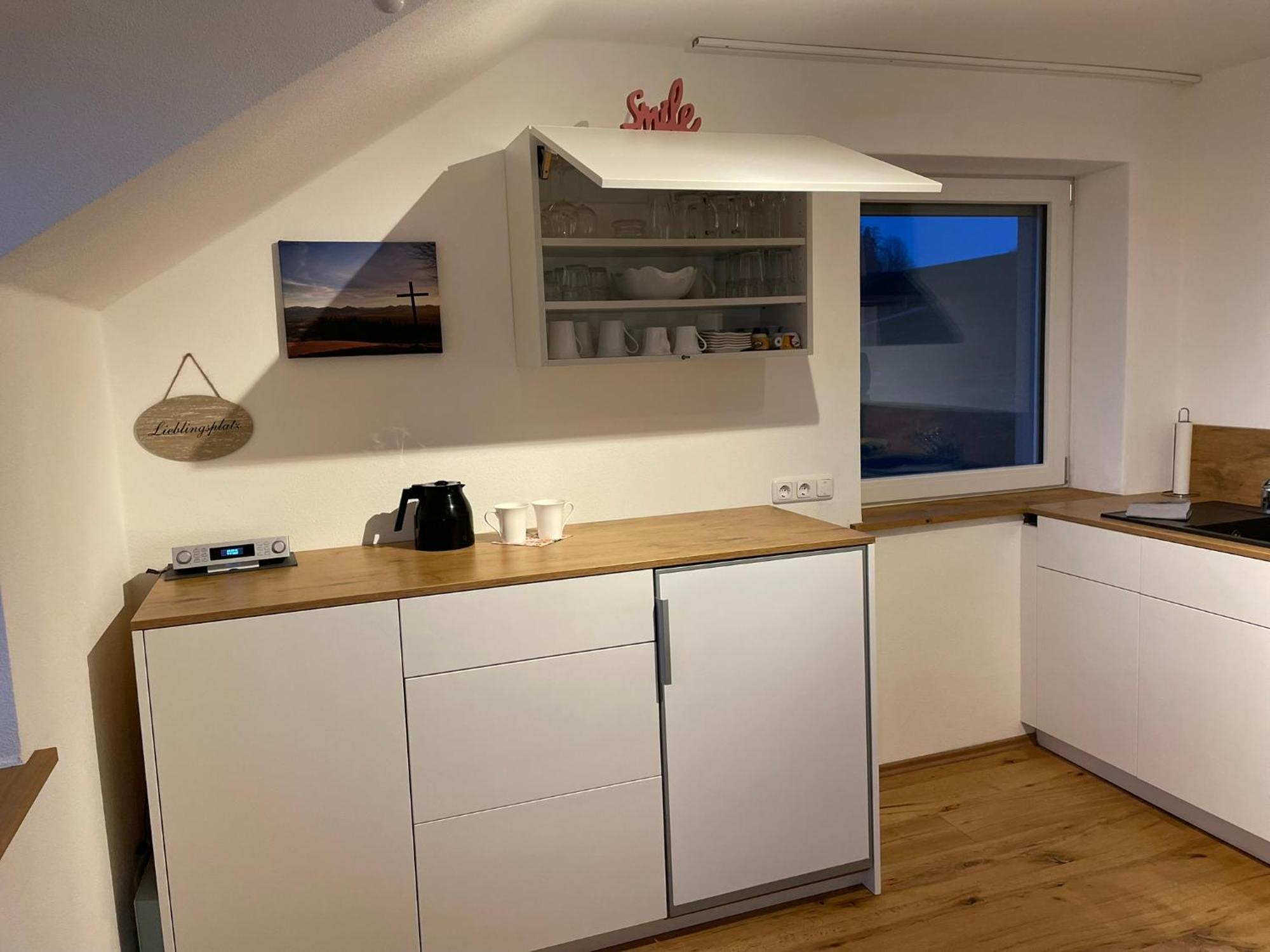 Wohnung Mit Ausblick Im Allgaeu Mit 2 Schlafzimmern มาร์คโทเบอร์ดอร์ฟ ภายนอก รูปภาพ