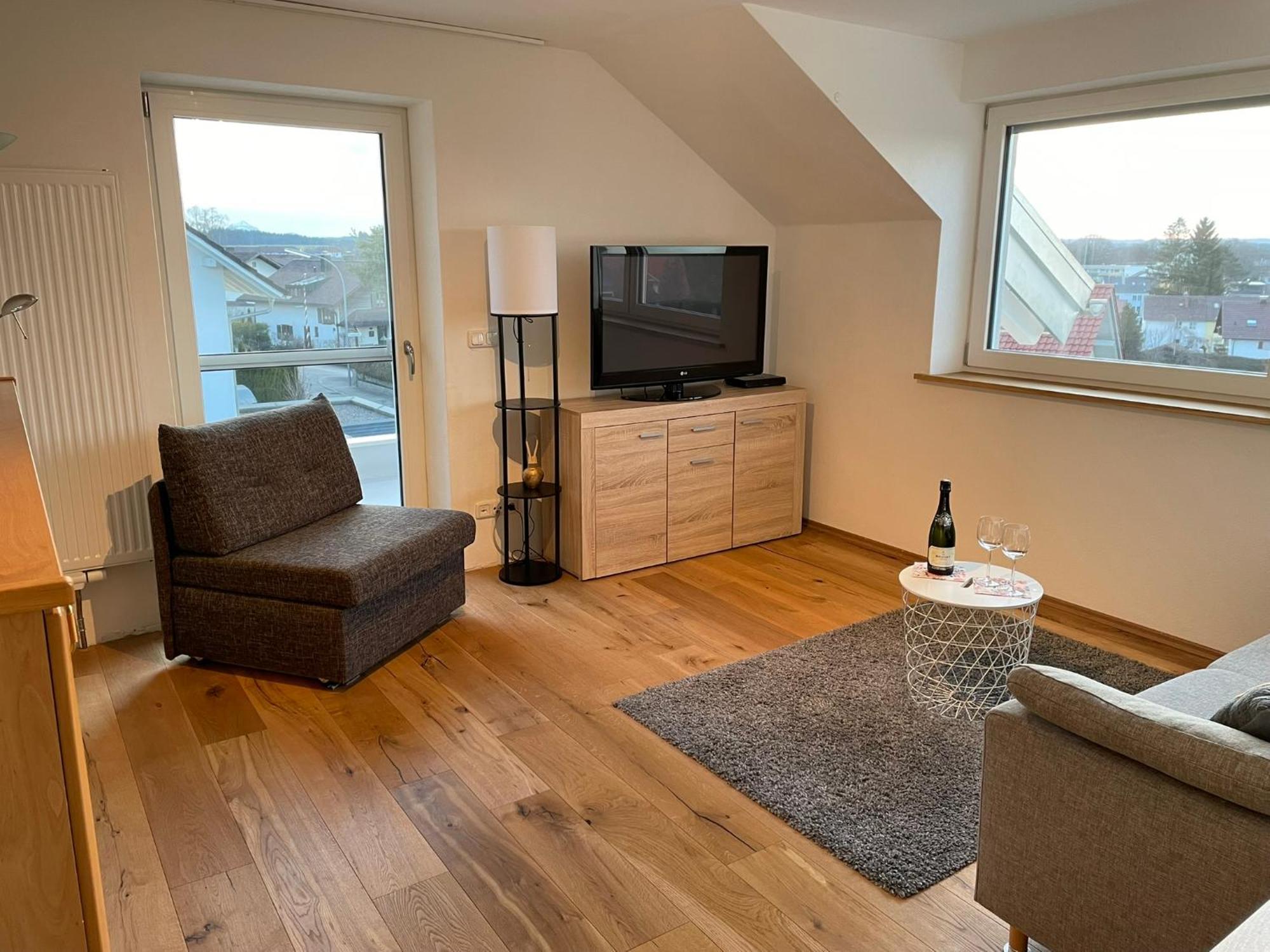 Wohnung Mit Ausblick Im Allgaeu Mit 2 Schlafzimmern มาร์คโทเบอร์ดอร์ฟ ภายนอก รูปภาพ