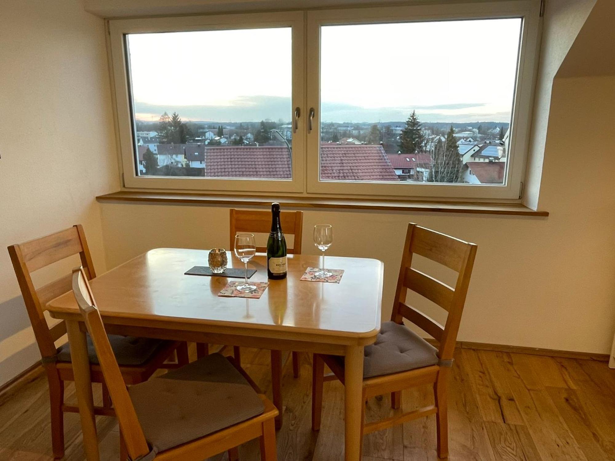 Wohnung Mit Ausblick Im Allgaeu Mit 2 Schlafzimmern มาร์คโทเบอร์ดอร์ฟ ภายนอก รูปภาพ