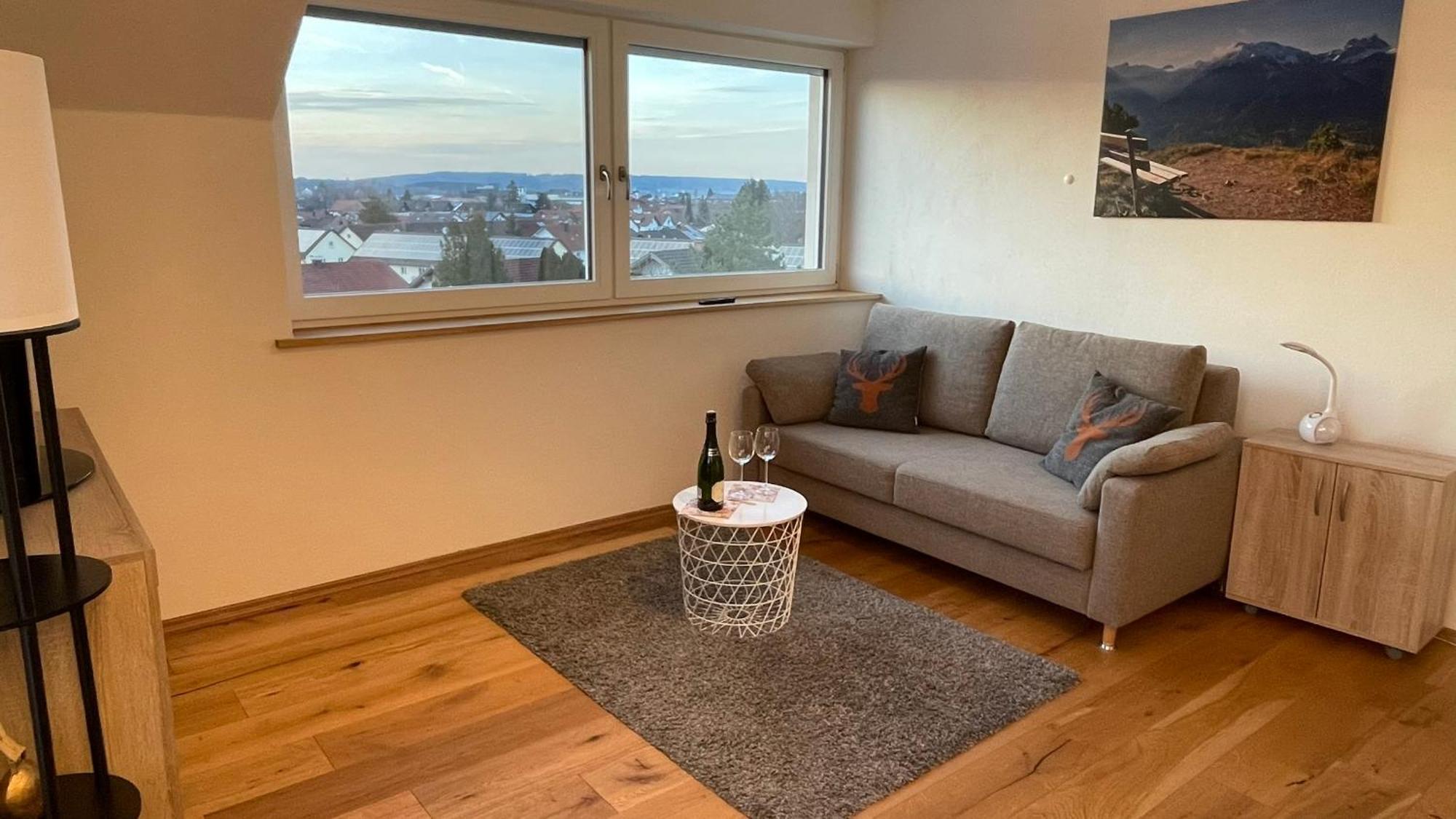 Wohnung Mit Ausblick Im Allgaeu Mit 2 Schlafzimmern มาร์คโทเบอร์ดอร์ฟ ภายนอก รูปภาพ